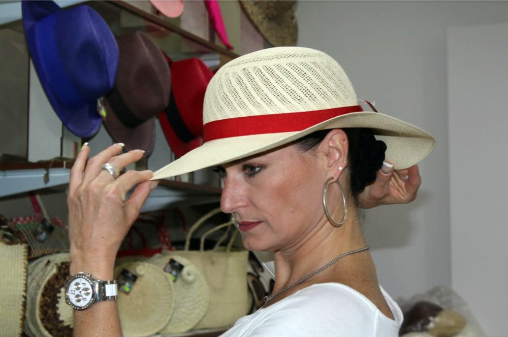 how to wear a panama hat women