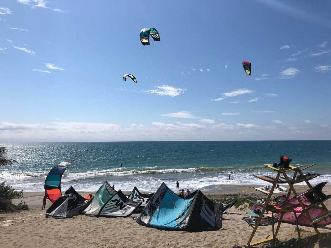 kite surf things to do around manta ecuador