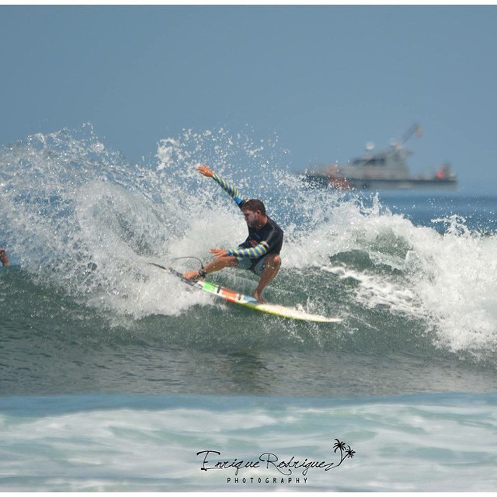 Surfing in Manta Ecuador